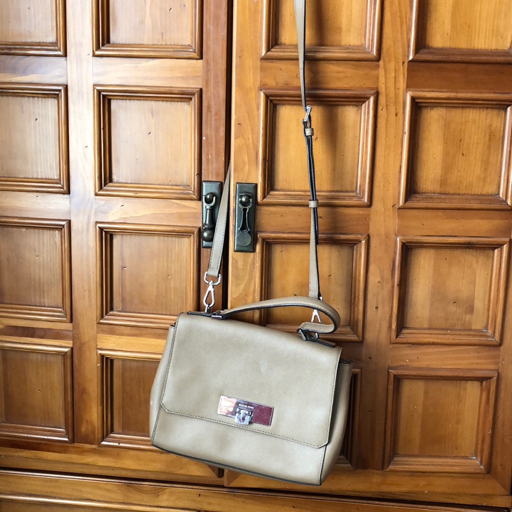 bag - Picture 2 of 3